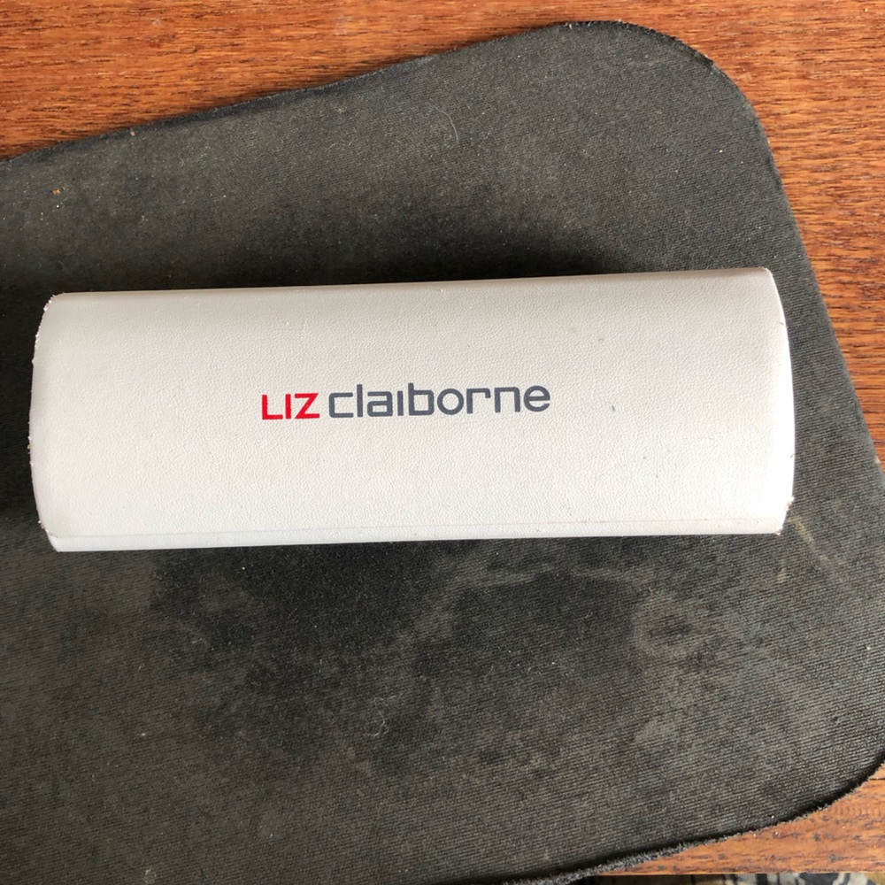 Liz Claiborne White Eyewear Holder